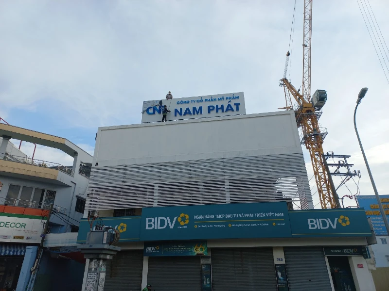 Lỗi dán alu bị nứt mạch keo